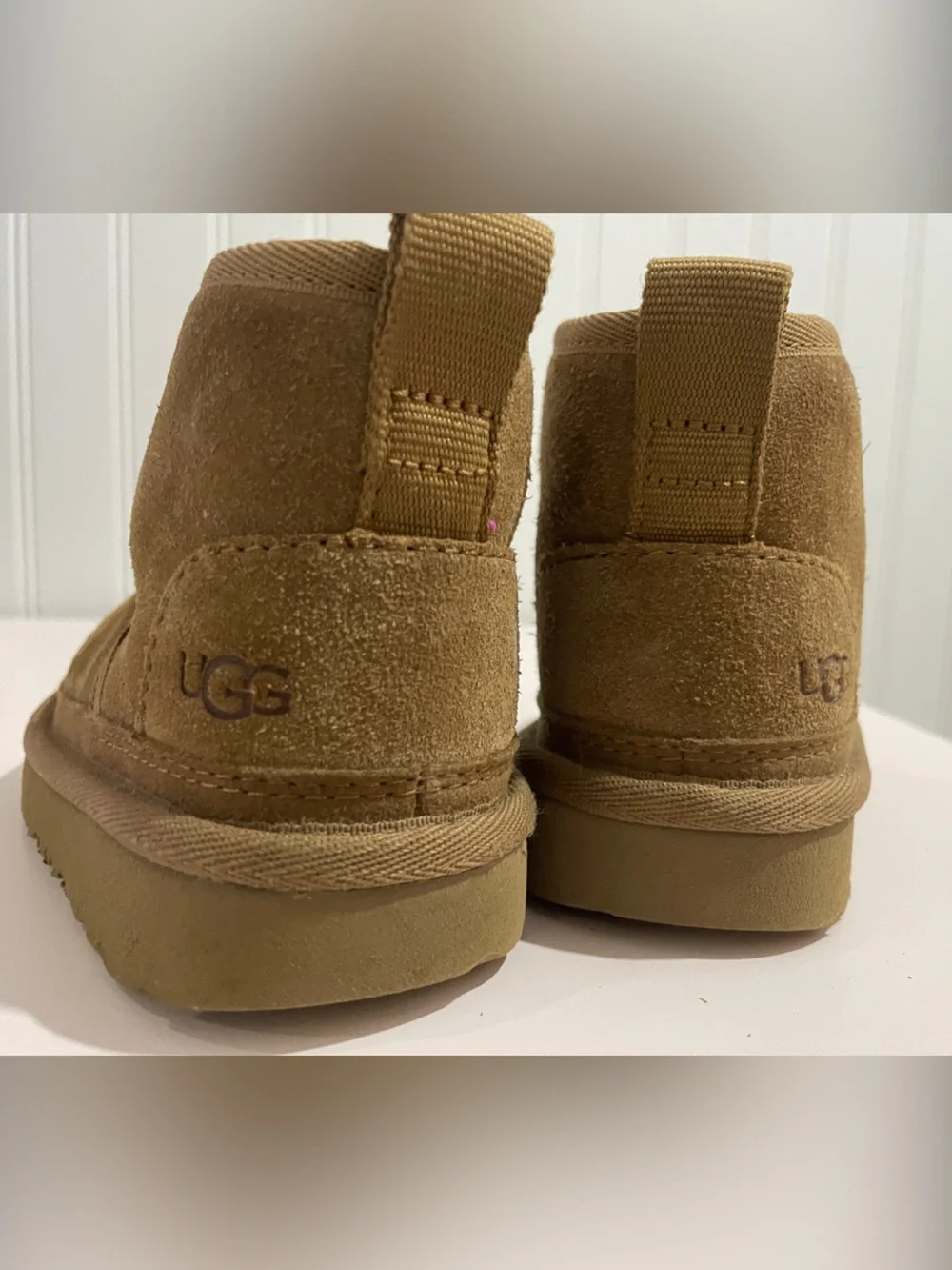 UGG Kids Chestnut Suede Shearling-Lined Slip-On Boots